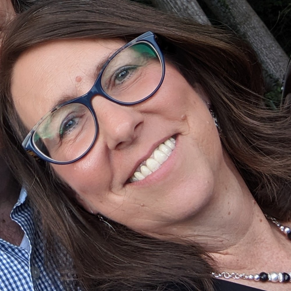 Meet your Posher, Teresa